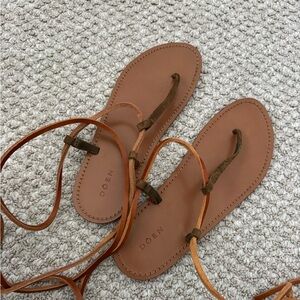 Doen Tan Leather Strappy Sandals